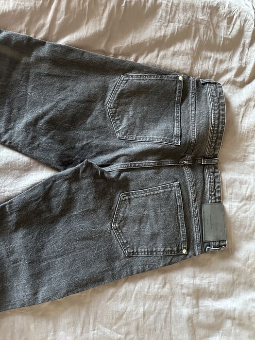 Чорні джинси zara з вишивкою 42 розмір НОВІ