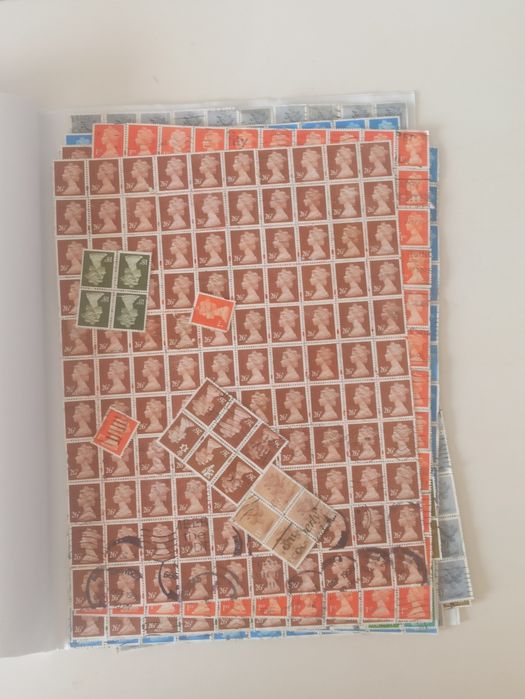 ZNACZKI!!! Królowa Elżbieta 2