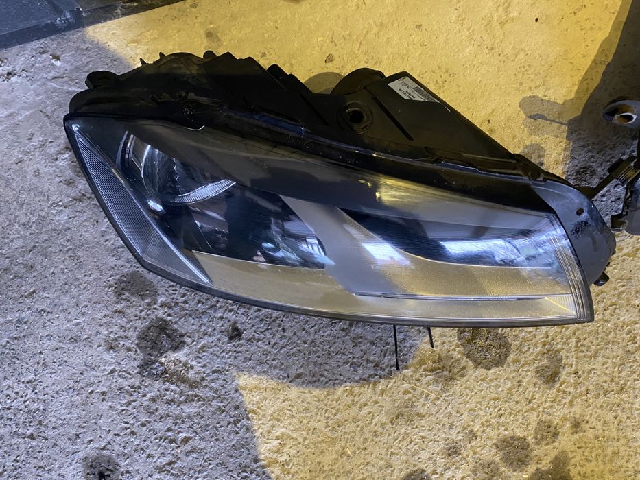 Фара передня passat b7 європа