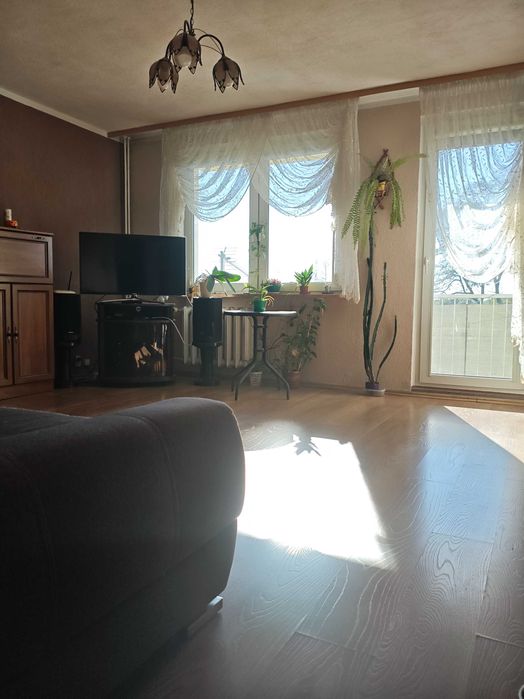 Słoneczne mieszkanie na 2 piętrze w spokojnej lokalizacji