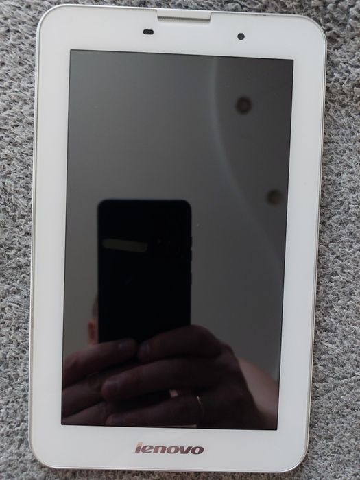 Планшет Lenovo A3000-H