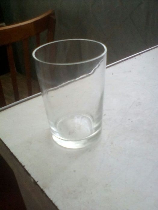 Чарки для алкоголю у стилі 80-90-е