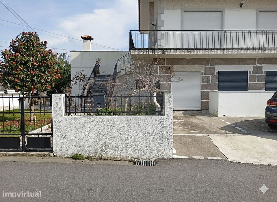 Moradia T2 para venda