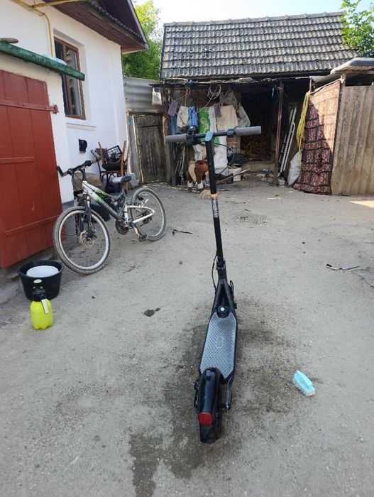 Електросамокат ninebot f25