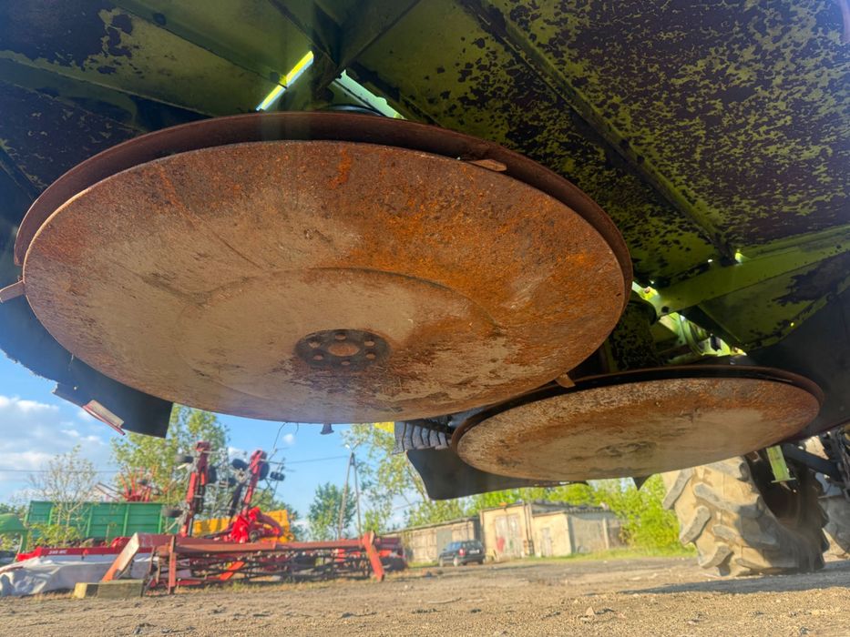 Claas corto 210 kosiarka bębnowa rotacyjna dyskowa disco