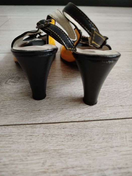 Босоніжки,36розмір