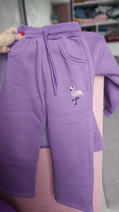 Дуже теплий фіолетовий костюм на дівчинку 7-8 років