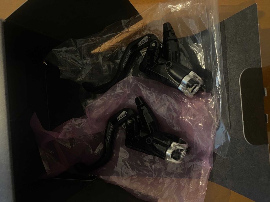 Pares de manetes Travão Magura Trail Sport - Semi-novo, sem riscos