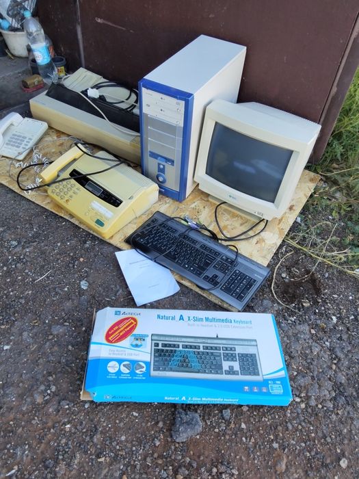 Факс, принтер, монитор, телефон. Цена за всё. Клавиатура A4TECH провод