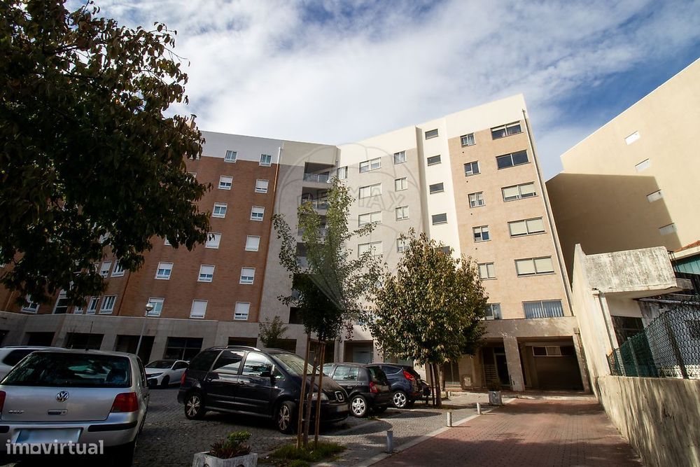 Apartamento T2 para arrendamento