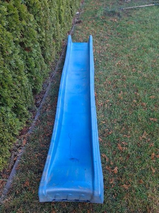 Zjeżdżalnia dla dzieci