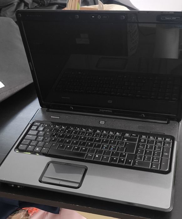 Compaq Presario A900 laptop 17 cali