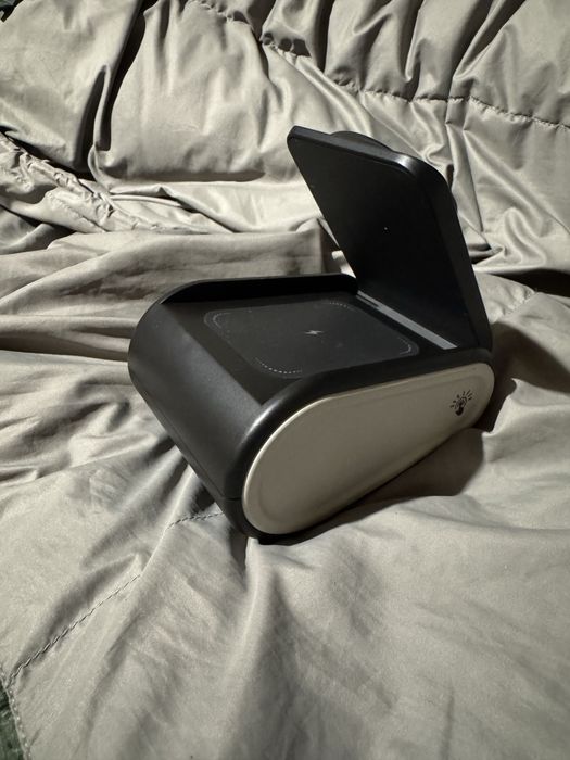 Беспроводная зарядка 3в1, с светильником.