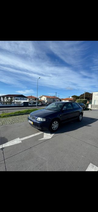 AUDI A3 1.6 GASOLINA • 102 CV • 3 PORTAS • 2001 •
