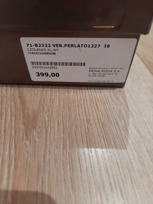 Buty damskie Primamoda.