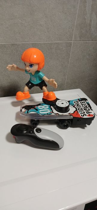 Іграшка скейтборд електрична з підсвіткою