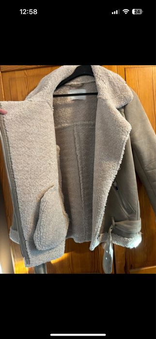 Kurtka ramoneska z ocieplanym kożuszkiem ZARA