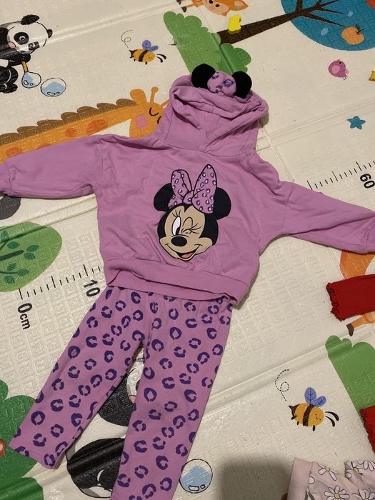 Костюмчик на дівчинку 86р