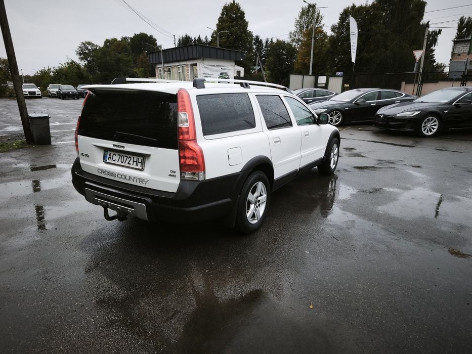 Volvo XC70 2.4D  D5 автомат 4*4