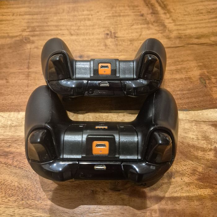 Pad xbox one 2 sztuki