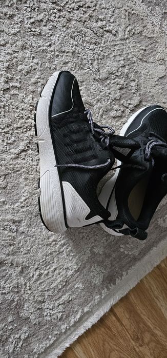 Кросівки Dr. Com 38.5 розмір