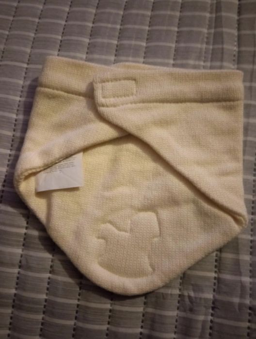 Rożek pod szyję, szalik Coccodrillo