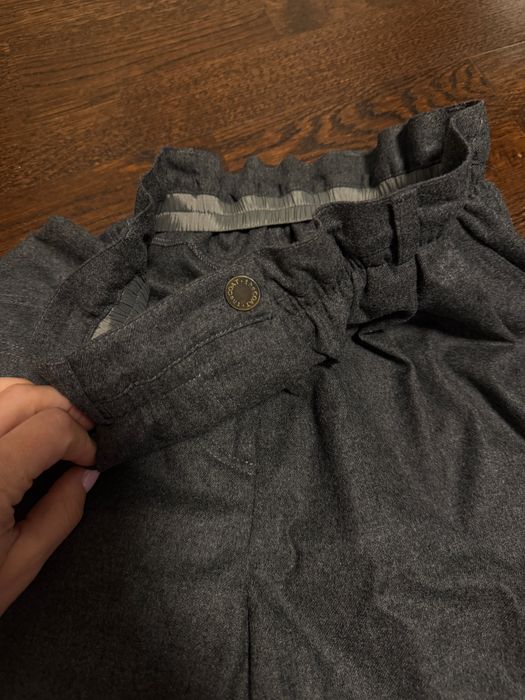 The  coat   штани