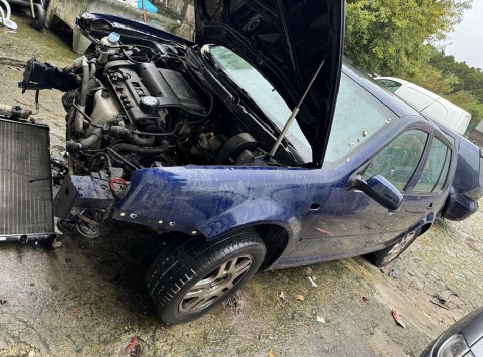 Golf 4 para pecas (Interiores)