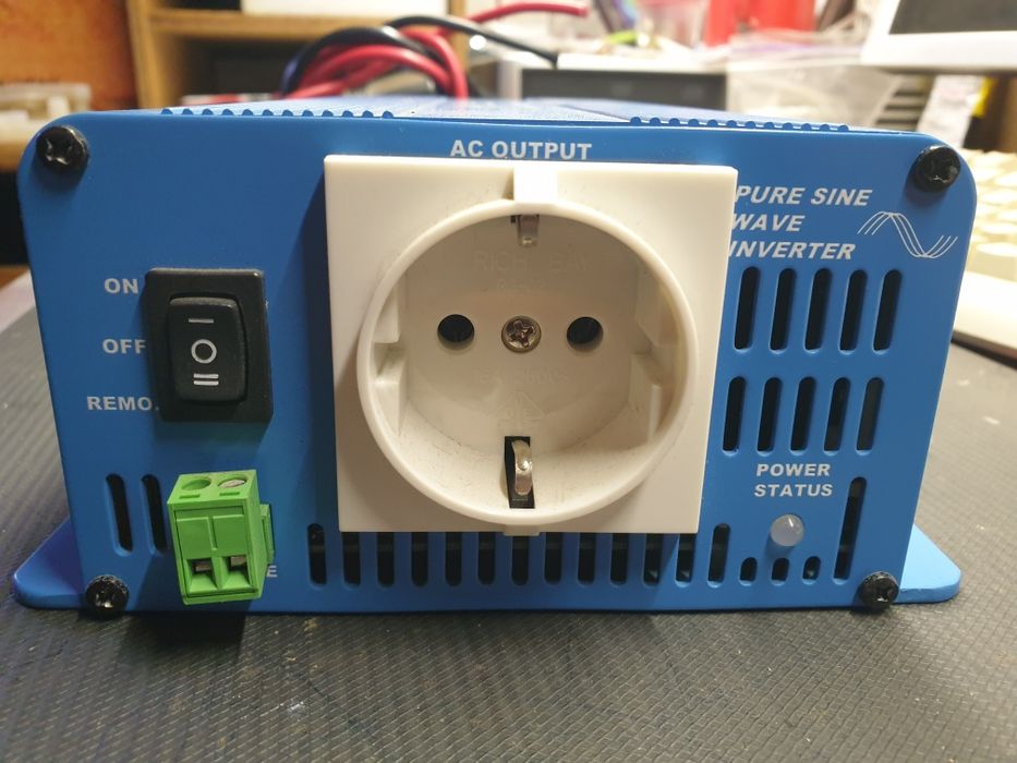 Інвертор Victron energy Перетворювач