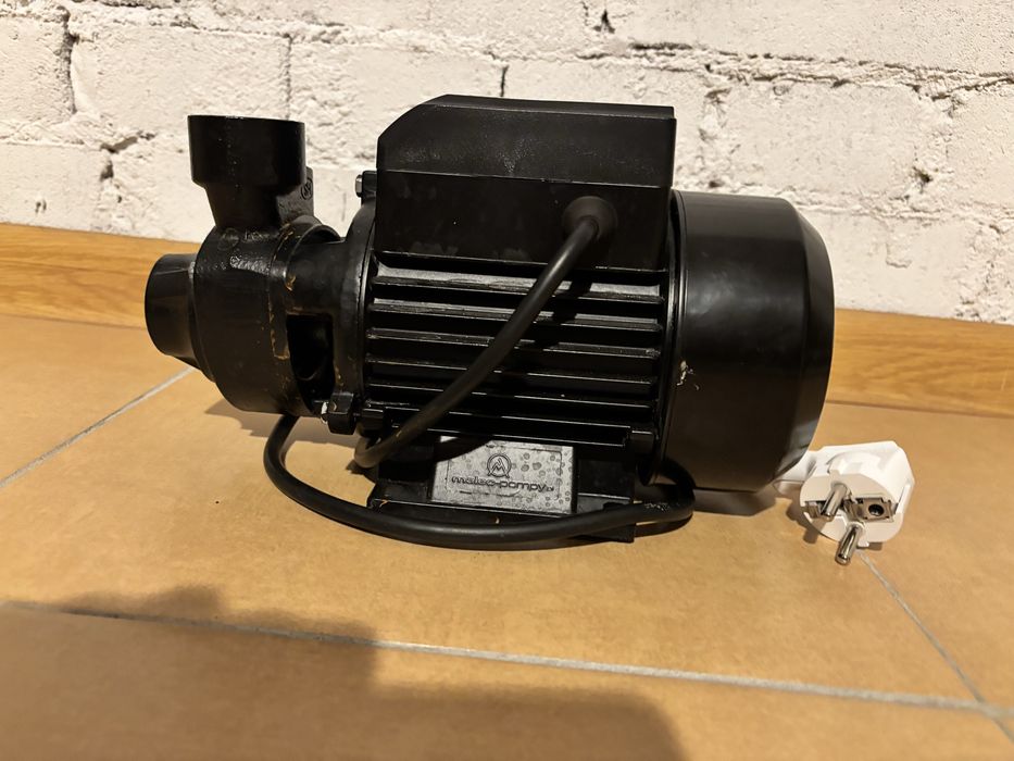 Pompa do podlewania hydroforowa ogrodowa Malec QB60