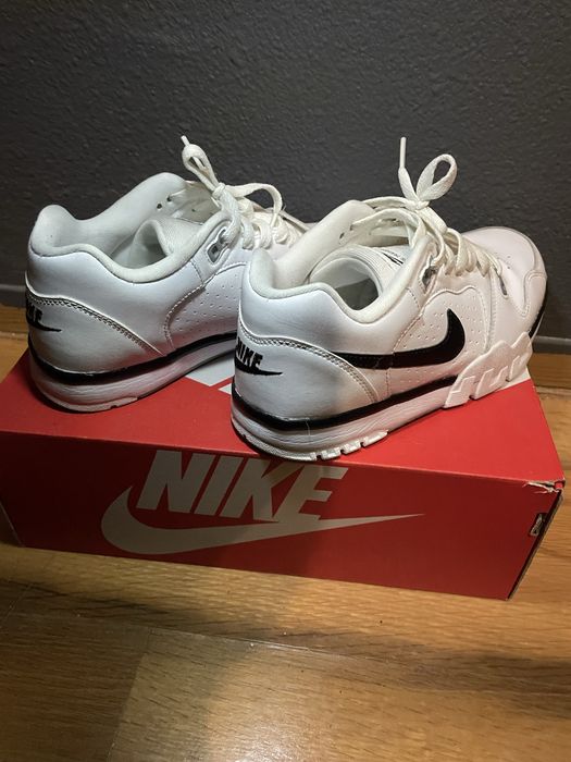Sapatos nike.