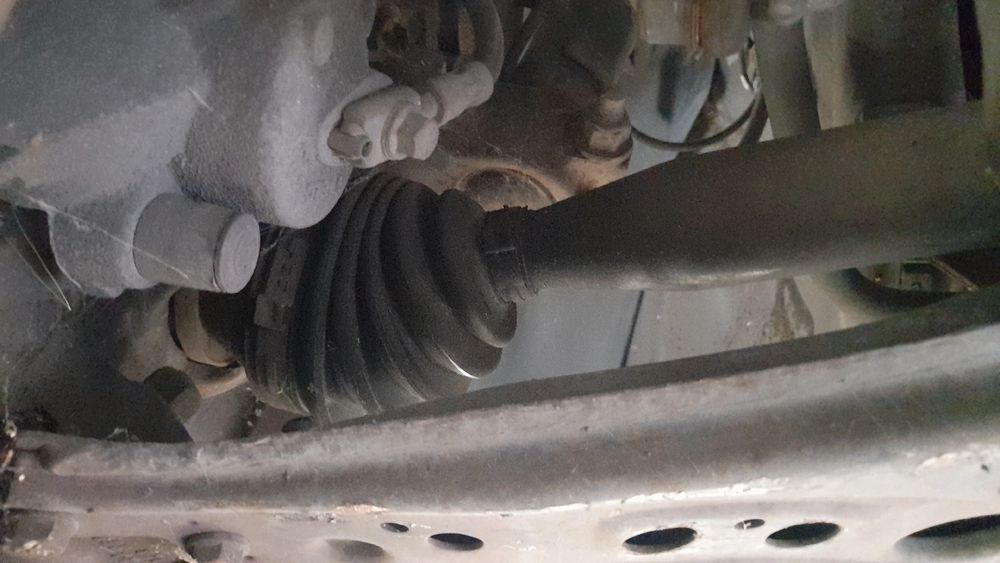 Transmissão frente direita VOLKSWAGEN Polo (9N)