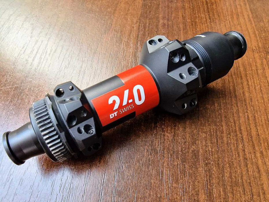 Piasta DT Swiss 240 Ratchet EXP SRAM XD 28H (BOOST)