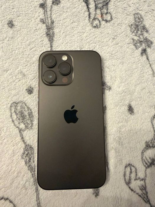 iPhone’a 14 Pro Max 128 GB w eleganckim kolorze Space Black
