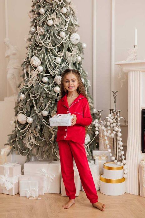 Піжама на дівчинку Велюр 116-140 см  Різні кольори