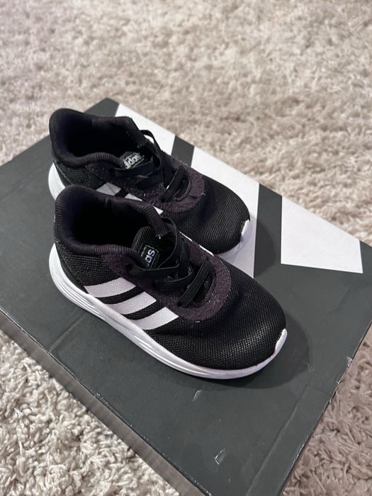Дитячі кросівки Adidas, 24 розмір