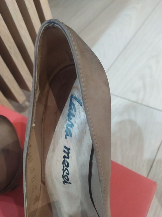 Damskie buty Laura Messi rozmiar 38 skóra