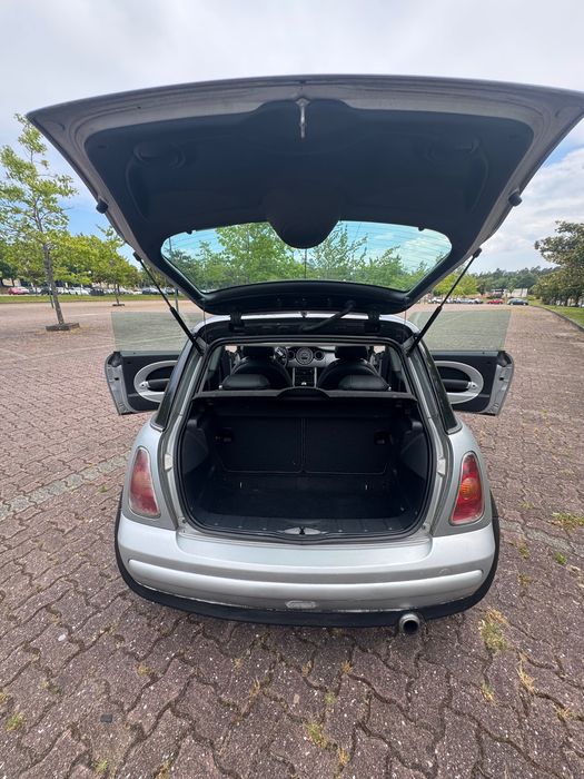 Mini Cooper 1.65225962135054131210