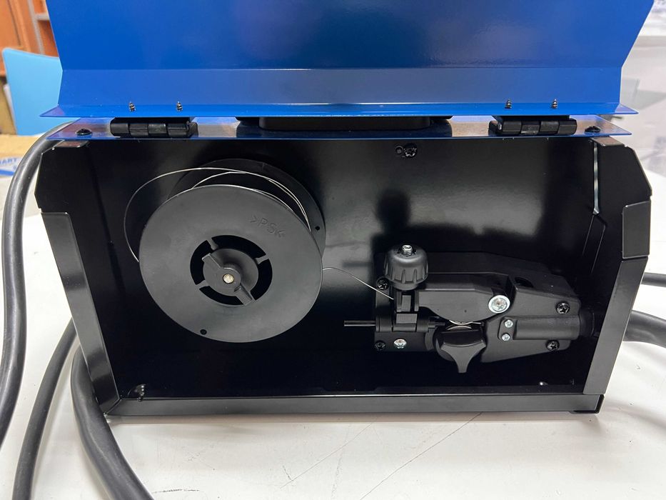 Spawarka transformatorowa Scheeppach WSE3500, 0-90A