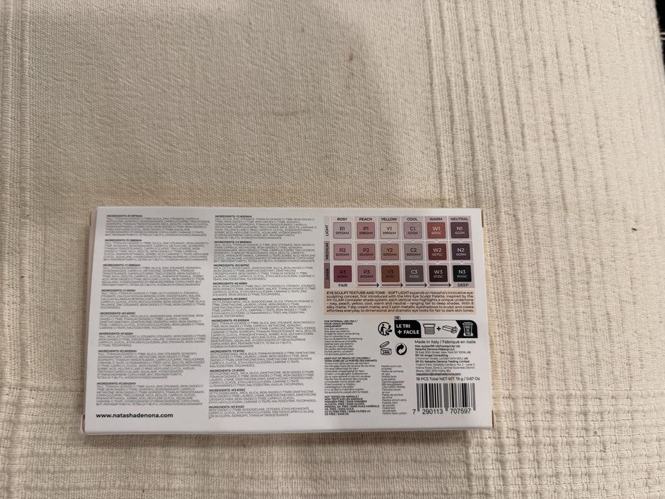 Eye sculpt texture and tone - soft Natasha denona