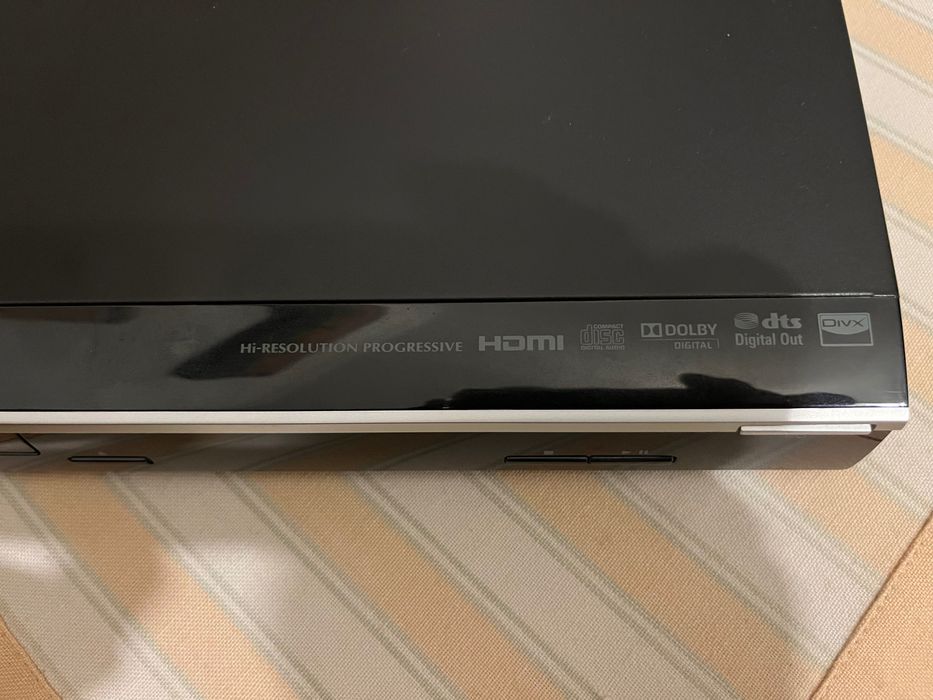 Leitor de DVD Toshiba modelo SD3010KE