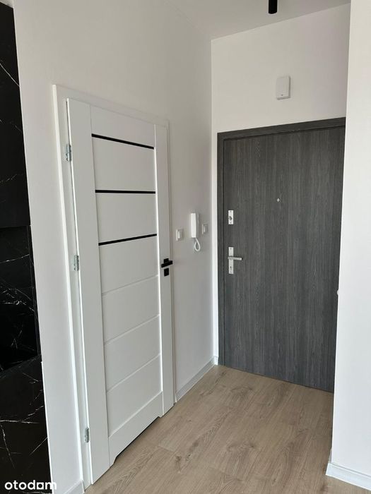 Kawalerka 30 m² + duży taras 17 m² + m. p. w garażu podziemnym - Więcej