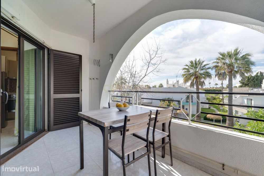 Apartamento T1 a 800m da Praia dos Salgados — Guia, Albufeira