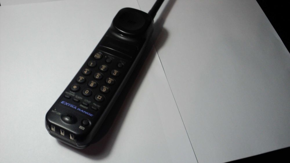 Продам цифровой беспроводной телефон Panasonik KX - ТС 206ВХ б/у