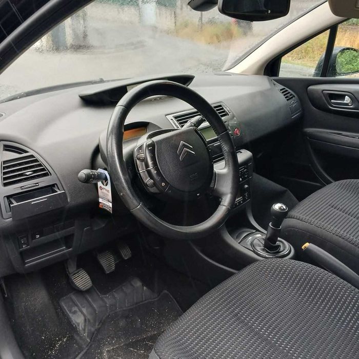 Citroen C4 1.4 de 2007 - Peças Usadas