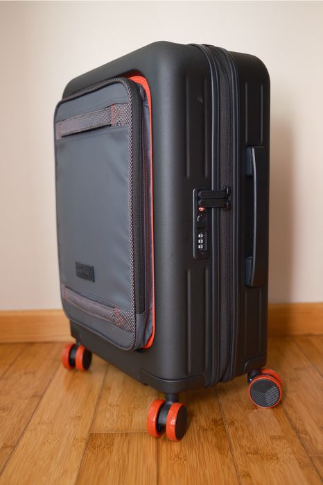 NEW EASTPAK Cnnt S Suitcase Carry On Bag Luggage Mala Cabine