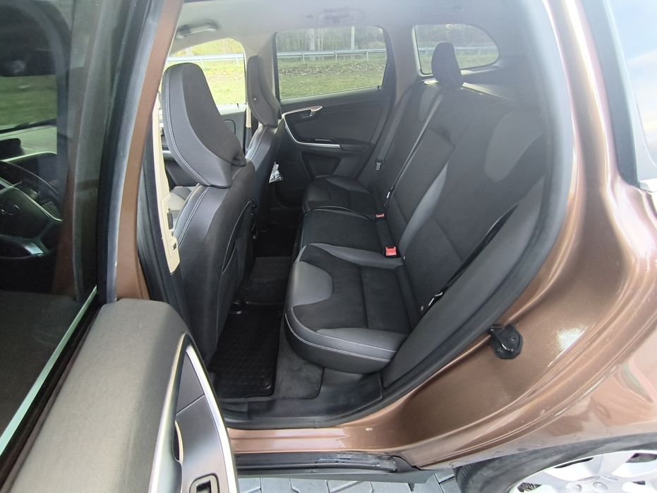 Volvo XC60 2.4D5