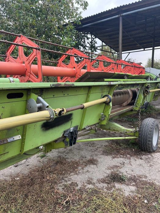 ПРОДАМ Жниварку зернову Claas-С660 (в комплекті з візком)