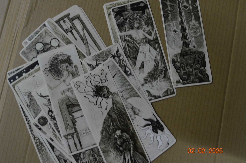 Карти Таро Ионы (IONA Tarot) НОВІ