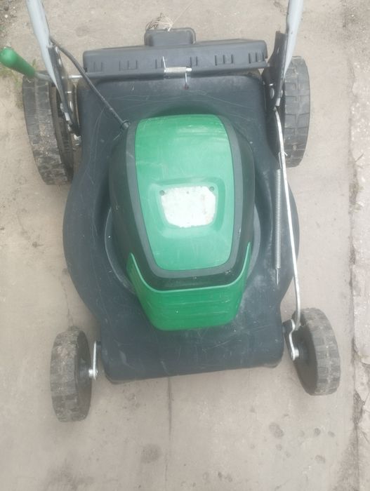Kosiarka elektryczna metalowa laweta